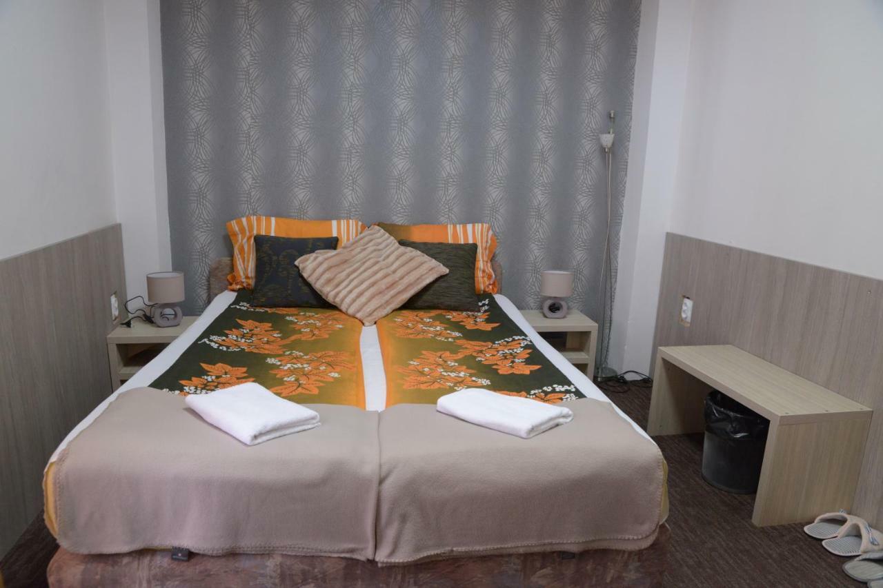 Guest House Golden Coin Ni Eksteriør bilde