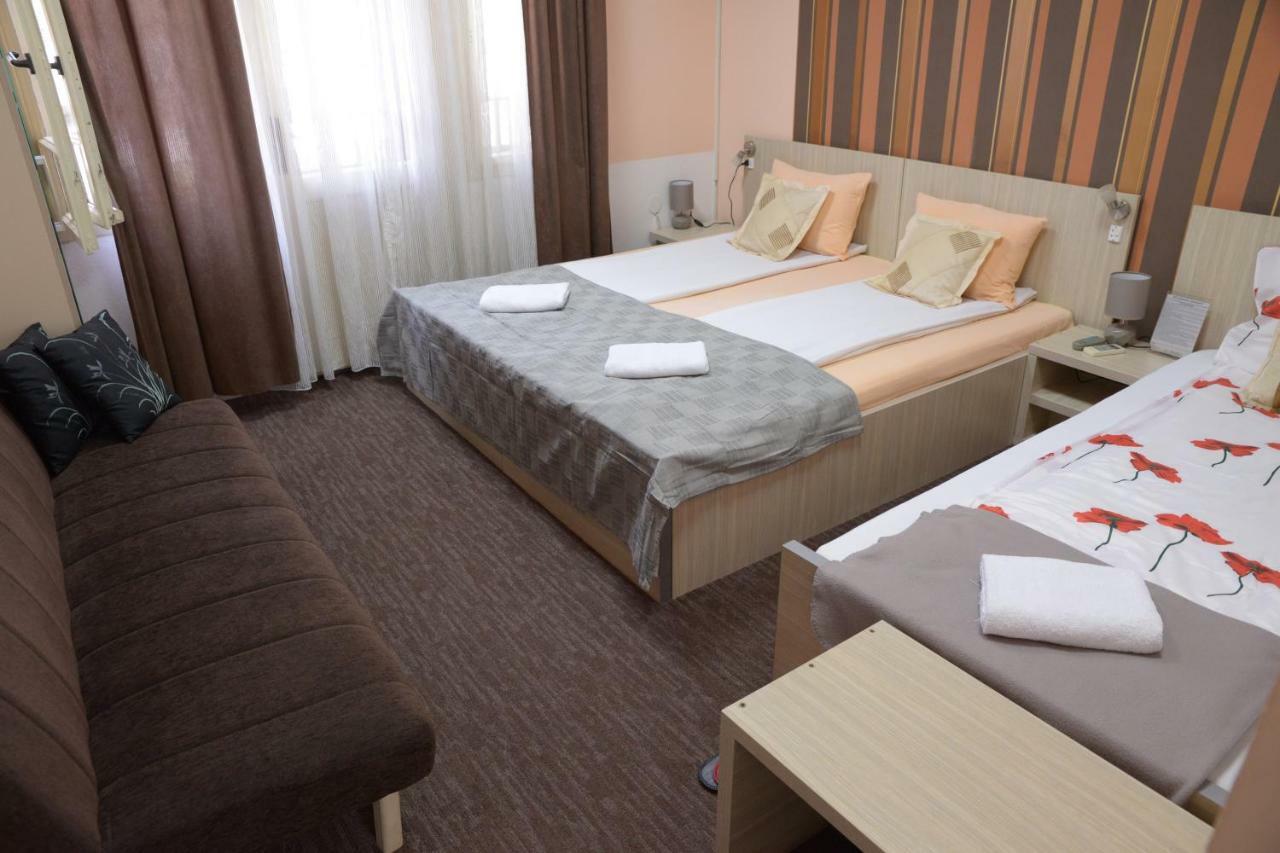 Guest House Golden Coin Ni Eksteriør bilde