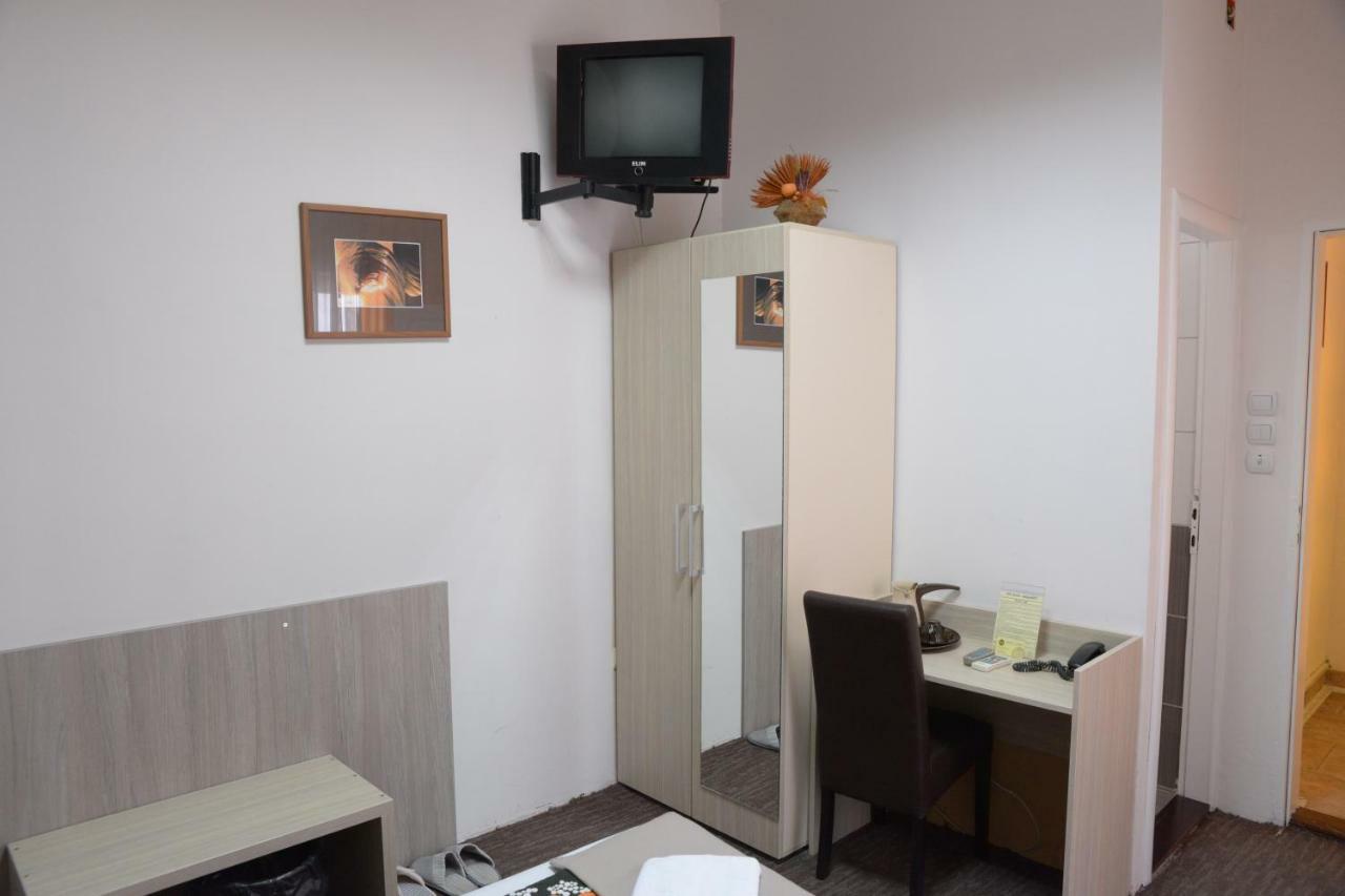Guest House Golden Coin Ni Eksteriør bilde