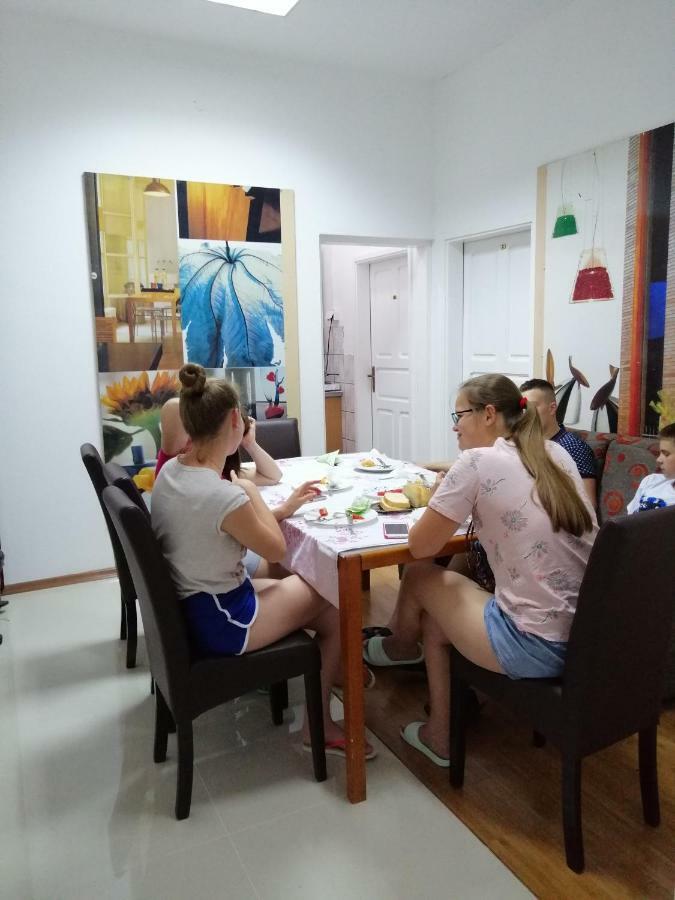 Guest House Golden Coin Ni Eksteriør bilde